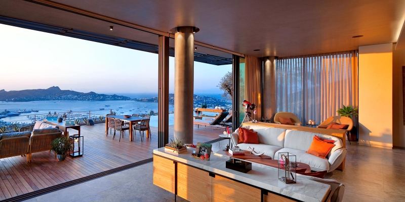 LÜKSÜ HİSSEDİN....