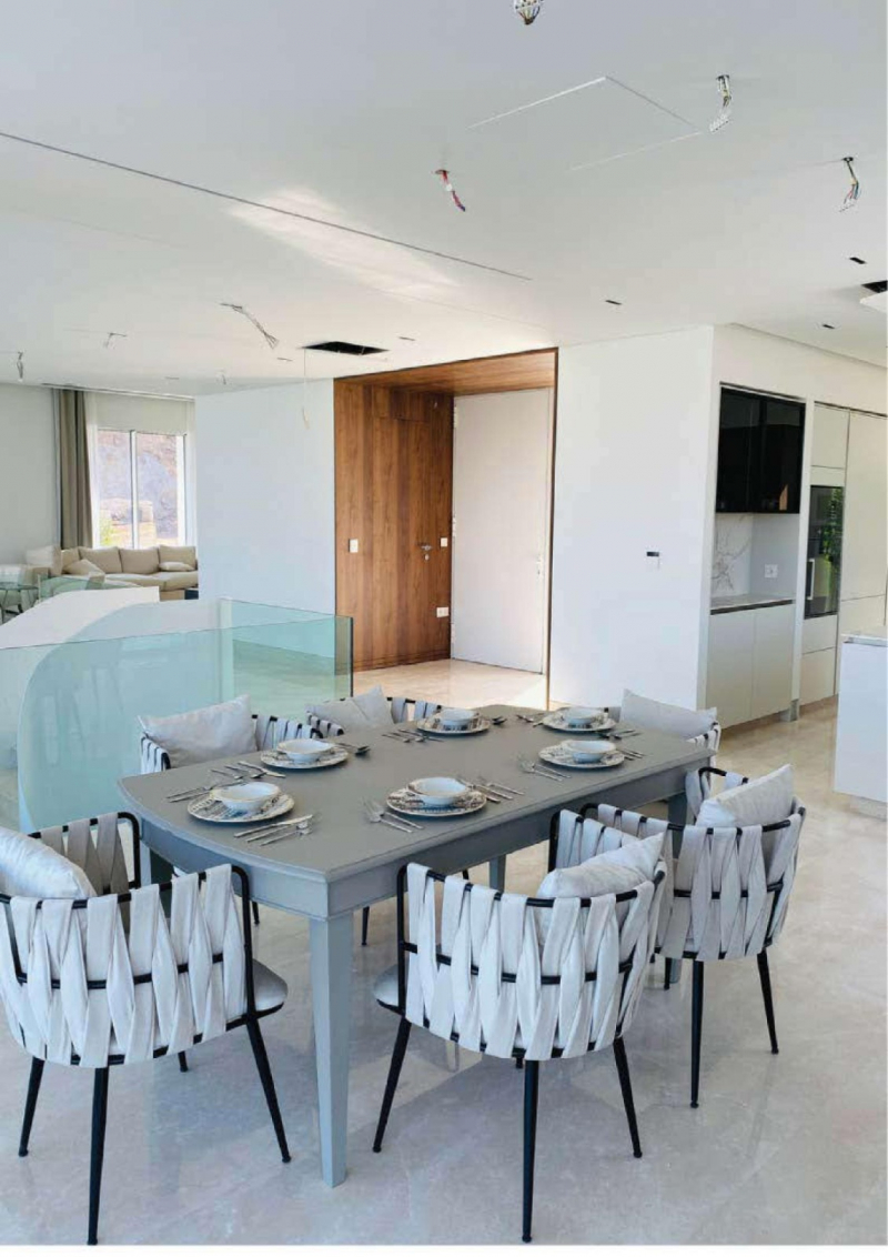 DENİZ MANZARALI LÜKS VİLLA